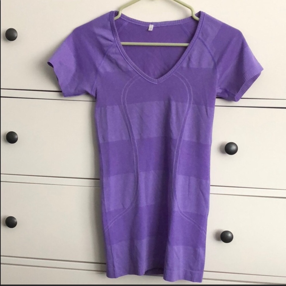 Lululemon Swift Tee size 4